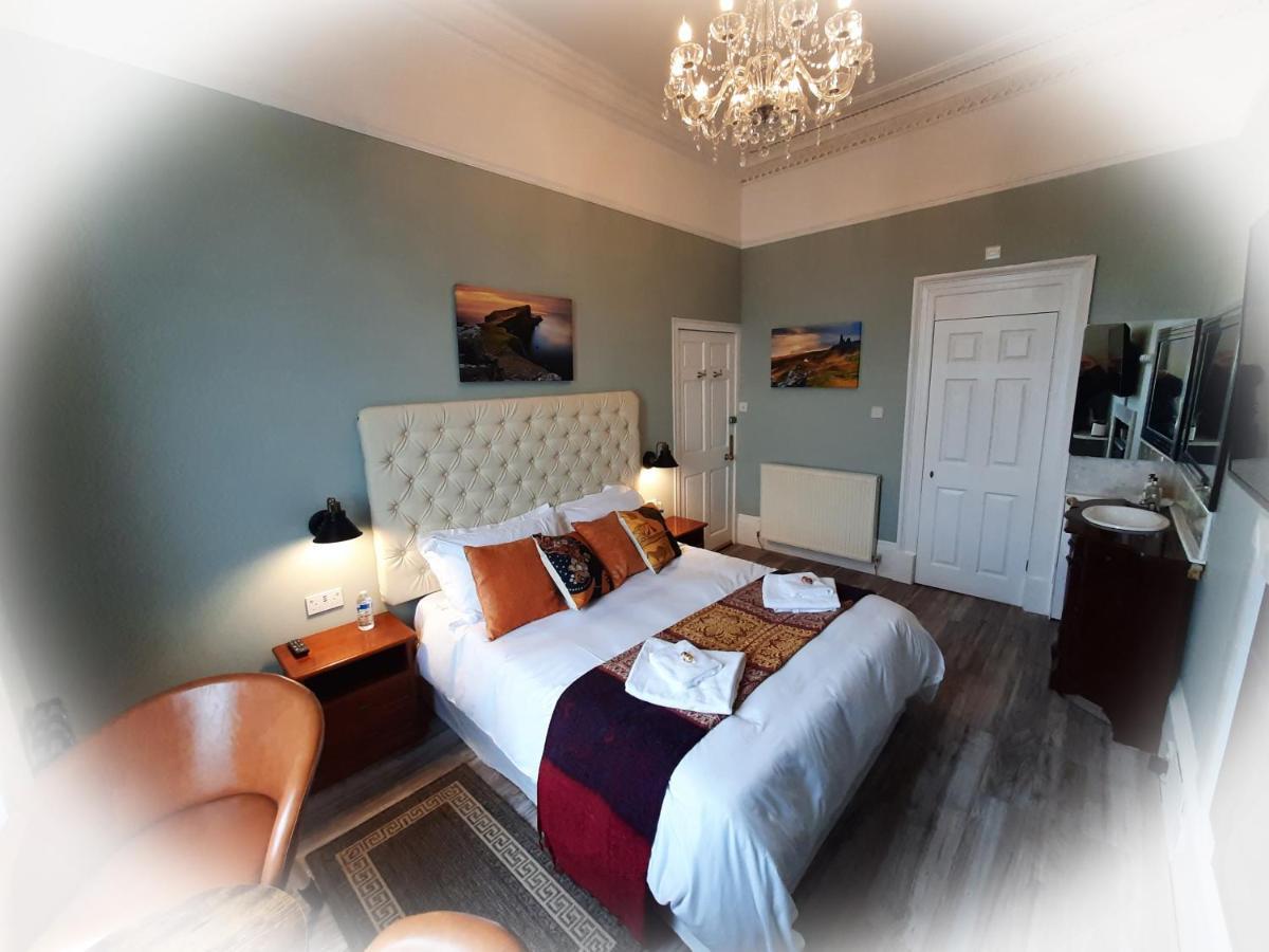 Highlander House Boutique Hotel ロスシー エクステリア 写真