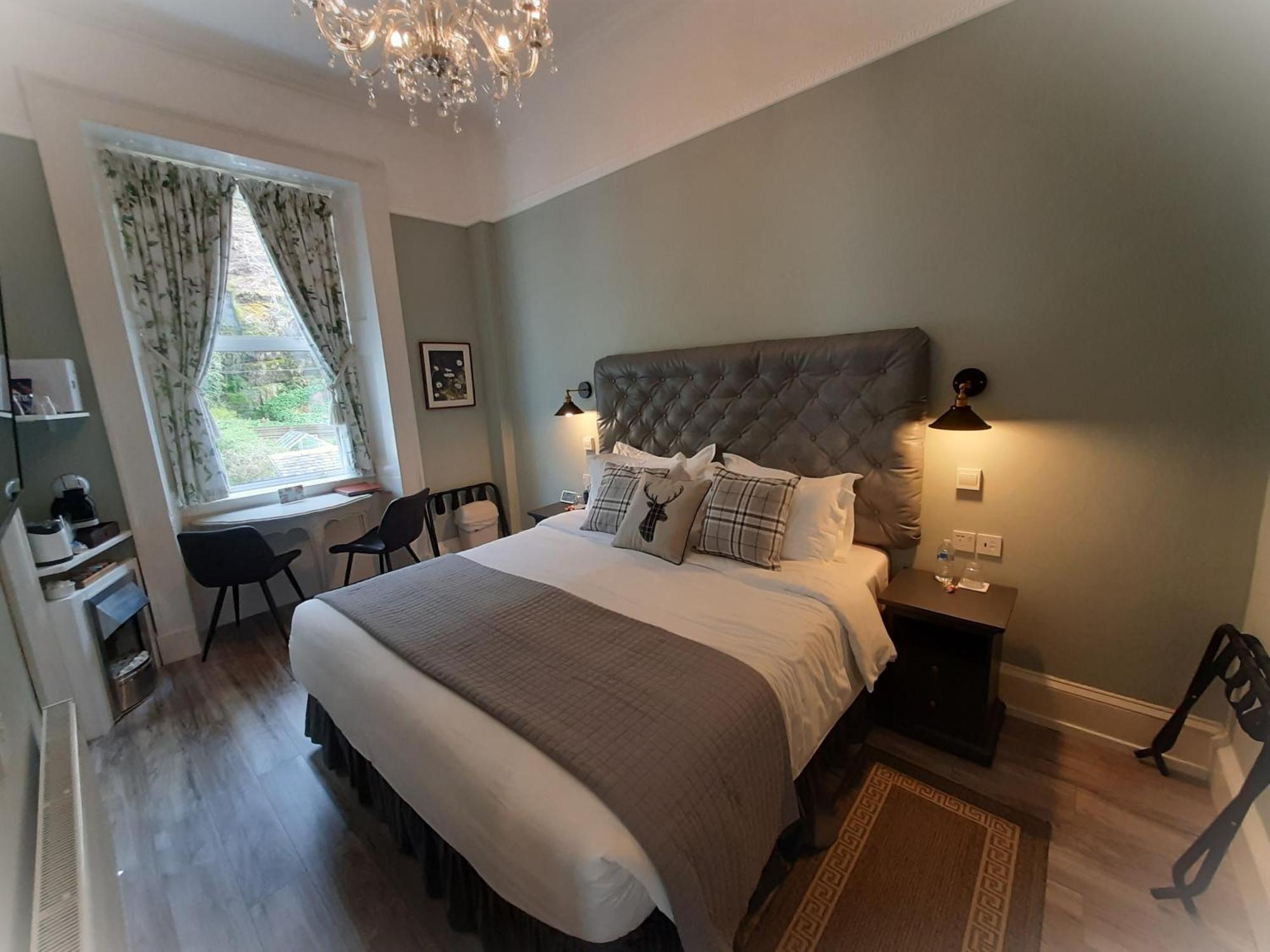 Highlander House Boutique Hotel ロスシー エクステリア 写真